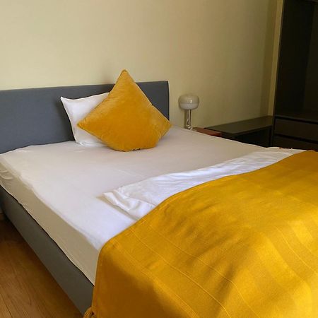 קמפן Boutique-Garni Hotel Papillon מראה חיצוני תמונה