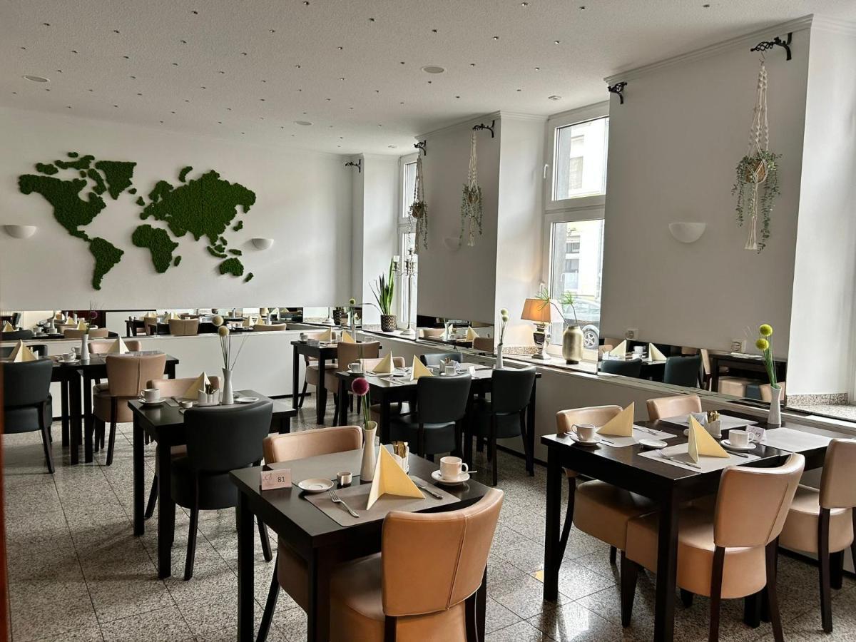 קמפן Boutique-Garni Hotel Papillon מראה חיצוני תמונה