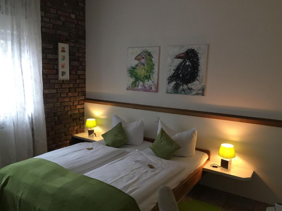 קמפן Boutique-Garni Hotel Papillon מראה חיצוני תמונה