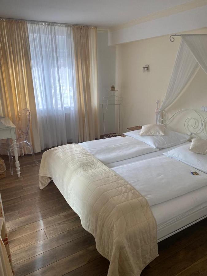 קמפן Boutique-Garni Hotel Papillon מראה חיצוני תמונה