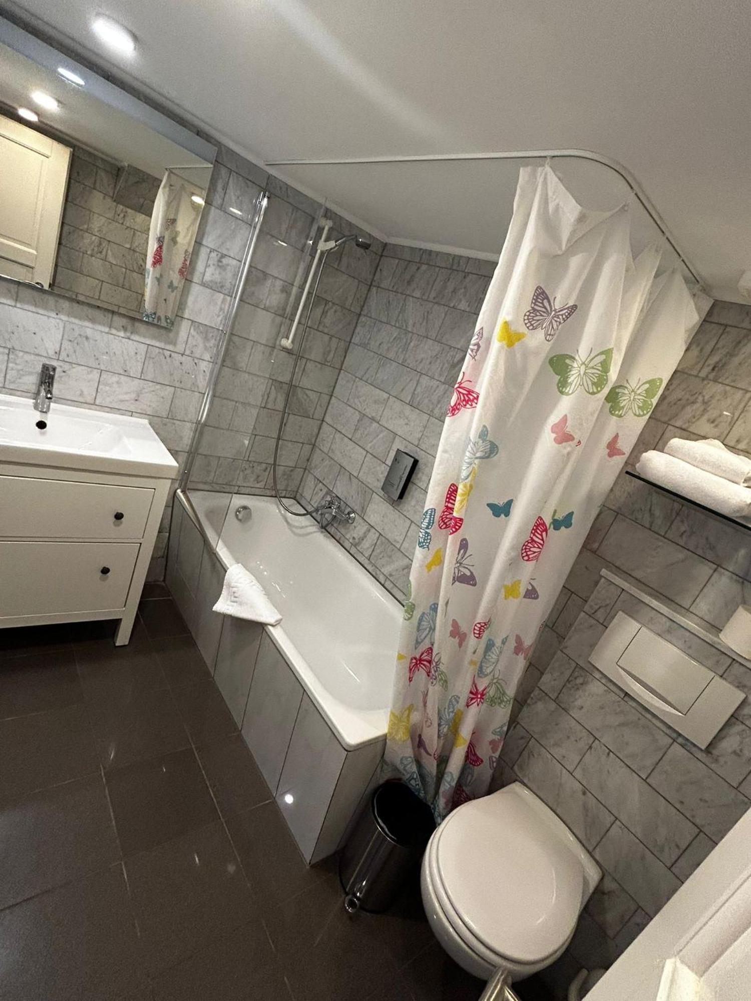 קמפן Boutique-Garni Hotel Papillon מראה חיצוני תמונה