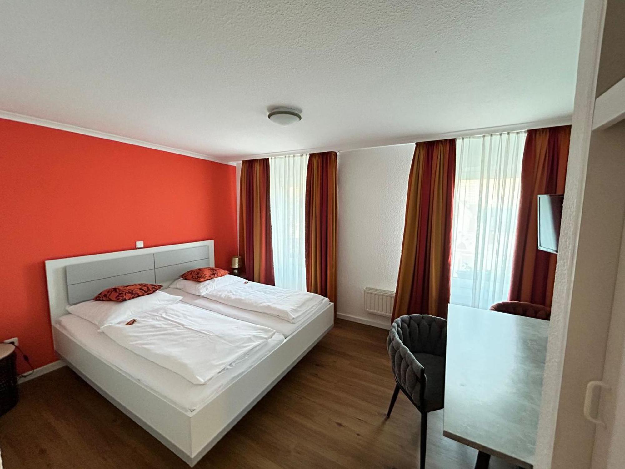 קמפן Boutique-Garni Hotel Papillon מראה חיצוני תמונה