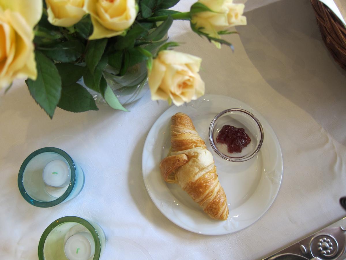 קמפן Boutique-Garni Hotel Papillon מראה חיצוני תמונה